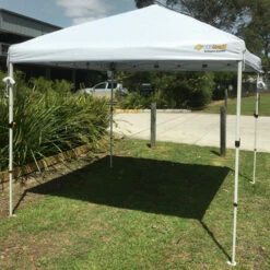 OZtrail (WHITE) Compact Gazebo 2.4x2.4m Marquee Awning Market Stall -Bundyoutdoors Shop whcom4 58294.1487141747.1280.1280